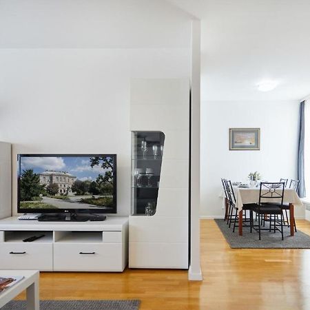 Apartment Madral Загреб Экстерьер фото