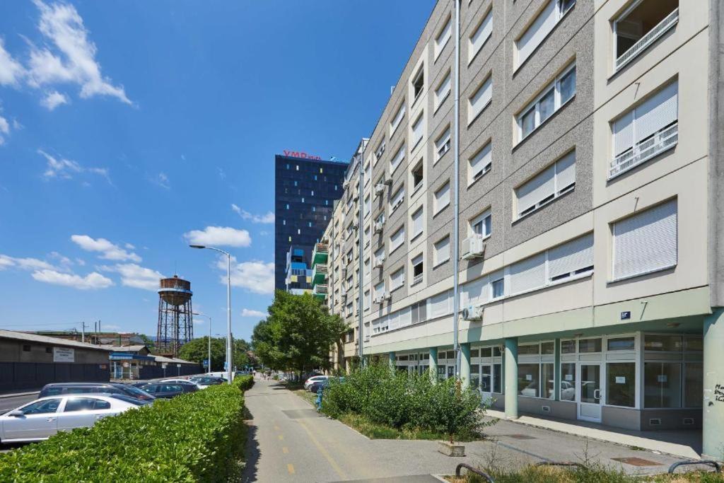 Apartment Madral Загреб Экстерьер фото